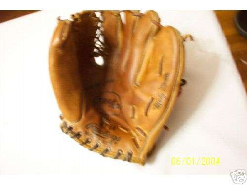 Mickey Mantle Rawlings TrapEze Front